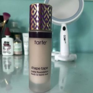 tarts shape tape matte foundation